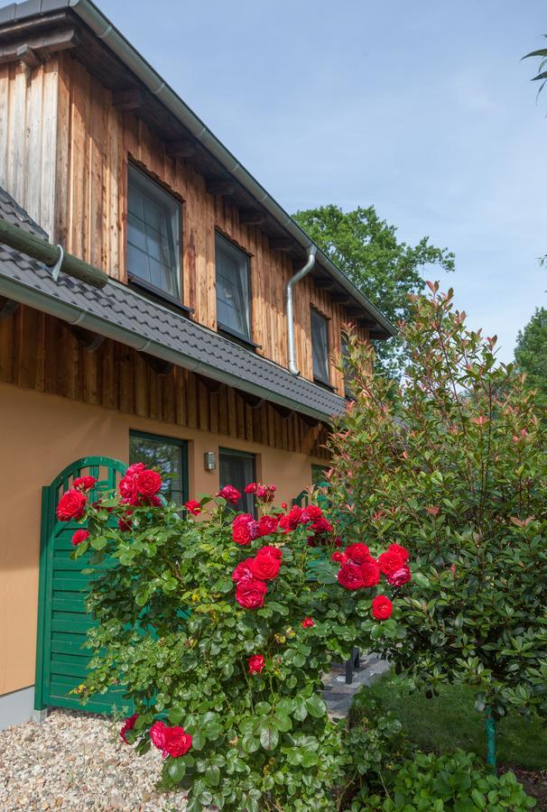 Gasthaus & Pension Am Kurfuerstendamm Burg  Exterior foto